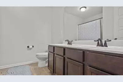 203 Holmes Point Court, Jacksonville, NC 28546 - Photo 33