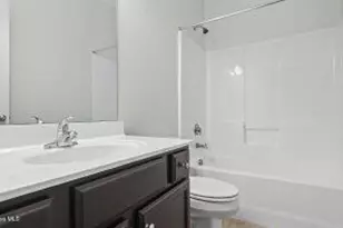 203 Holmes Point Ct, Jacksonville, NC 28546 - Photo 39