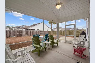 204 Edgewater Way, Surf City, NC 28445 - Photo 9