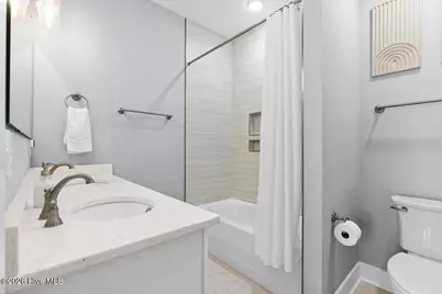 412 E Fourth Street, Ocean Isle Beach, NC 28469 - Photo 37