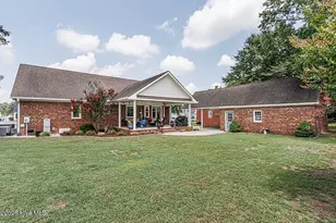 609 Golfers Ln, Nashville, NC 27856 - Photo 7