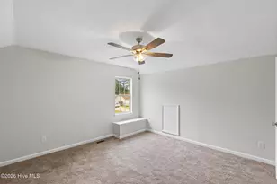 301 Paddock Pl, Jacksonville, NC 28546 - Photo 21