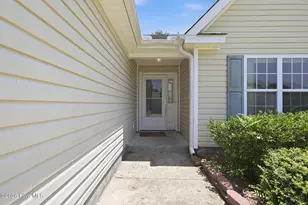 106 Lakeside Green Dr, New Bern, NC 28560 - Photo 3