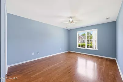 106 Lakeside Green Drive, New Bern, NC 28560 - Photo 15