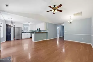 106 Lakeside Green Dr, New Bern, NC 28560 - Photo 7