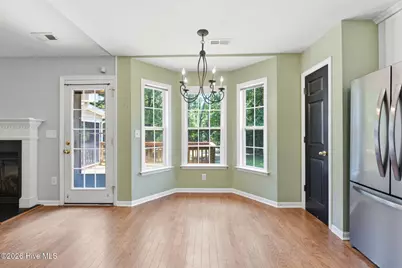 106 Lakeside Green Drive, New Bern, NC 28560 - Photo 11