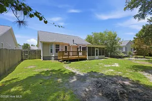106 Lakeside Green Dr, New Bern, NC 28560 - Photo 25