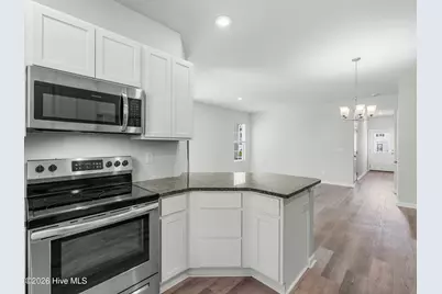 408 Blockade Shoal Lane #28, Jacksonville, NC 28546 - Photo 5