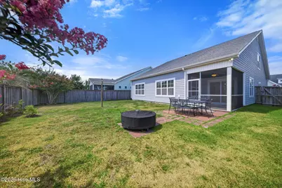 105 N Lamplighters Walk, Hampstead, NC 28443 - Photo 37