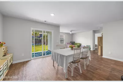 304 Cleat Drive, Surf City, NC 28445 - Photo 11