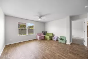 304 Cleat Dr, Surf City, NC 28445 - Photo 13