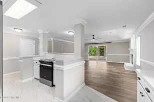 513 Fairway Dr W, Sunset Beach, NC 28468 - Photo 11