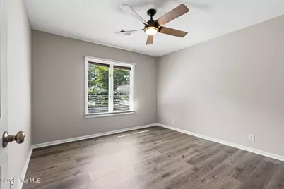 513 Fairway Drive W, Sunset Beach, NC 28468 - Photo 27