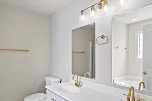 210 Cypress Bay Dr, Jacksonville, NC 28546 - Photo 17