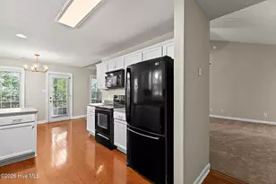 210 Cypress Bay Dr, Jacksonville, NC 28546 - Photo 11