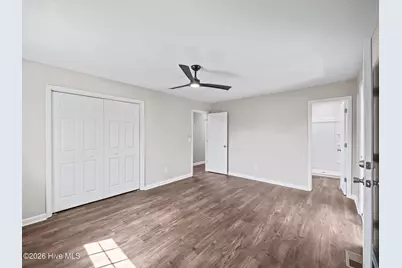 404 Maplehurst Drive, Jacksonville, NC 28540 - Photo 25