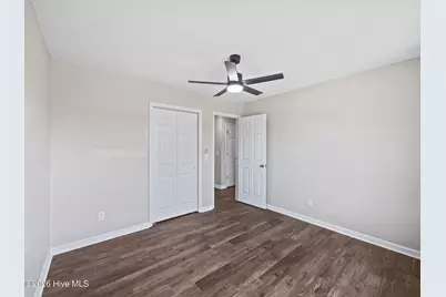 404 Maplehurst Drive, Jacksonville, NC 28540 - Photo 21