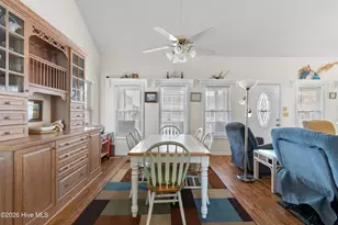 111 Deal Dr, Holden Beach, NC 28462 - Photo 5