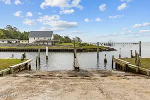 177 Avis Dr, Newport, NC 28570 - Photo 43