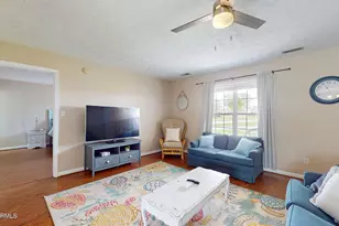 177 Avis Dr, Newport, NC 28570 - Photo 9