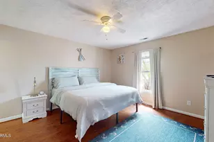 177 Avis Dr, Newport, NC 28570 - Photo 19