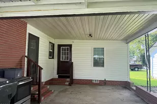 206 Sunset Dr, Williamston, NC 27892 - Photo 3