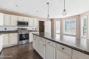 230 Colonial Dr, Rockingham, NC 28379 - Photo 9