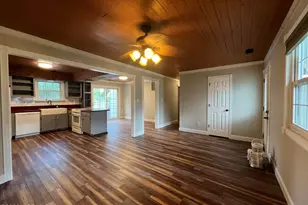 1008 Stillwood Ct, Jacksonville, NC 28540 - Photo 3