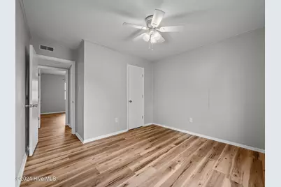 101 Ravenwood Drive #B, Jacksonville, NC 28546 - Photo 15