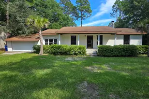 139 Charter Dr, Wilmington, NC 28403 - Photo 1