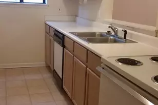 1404 Tanager Ct, Wilmington, NC 28403 - Photo 3