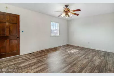 801 S Vance Street, Fremont, NC 27830 - Photo 9
