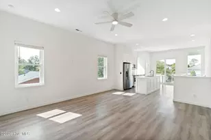507 Greenville Ave, Carolina Beach, NC 28428 - Photo 31