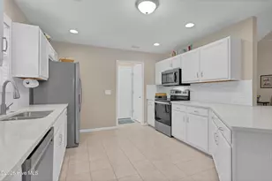 1309 Brookside Gardens Dr, Wilmington, NC 28411 - Photo 11