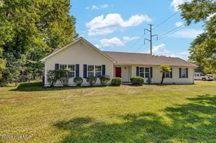 1107 Pine Grove Dr, Wilmington, NC 28409 - Photo 1
