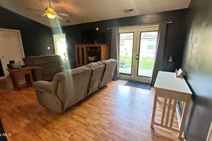 616 S Hampton Dr, Jacksonville, NC 28546 - Photo 15