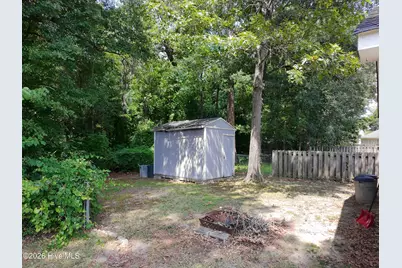 616 S Hampton Drive, Jacksonville, NC 28546 - Photo 17