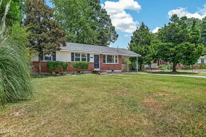 105 Kitt Drive, Jacksonville, NC 28540 - Photo 3