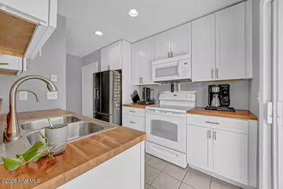 908 Summerlin Falls Court, Wilmington, NC 28412 - Photo 9