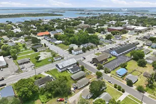 408 Pollock St, Beaufort, NC 28516 - Photo 27