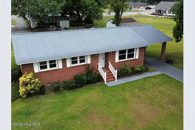 414 E Bostic Street, Beulaville, NC 28518 - Photo 3