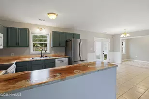115 Daphne Dr, Hubert, NC 28539 - Photo 11