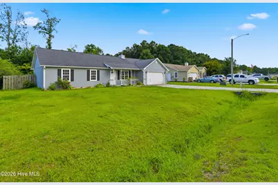 115 Daphne Drive, Hubert, NC 28539 - Photo 3