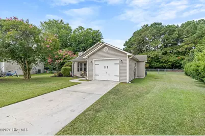 211 Clydesdale Court, Jacksonville, NC 28546 - Photo 3
