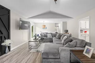 211 Clydesdale Ct, Jacksonville, NC 28546 - Photo 7