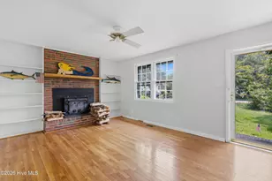 408 S 5th St, Swansboro, NC 28584 - Photo 3