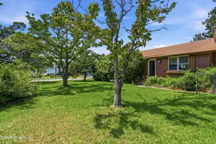 408 S 5th St, Swansboro, NC 28584 - Photo 1