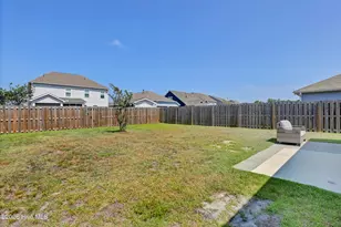 1021 Course Ln, Surf City, NC 28445 - Photo 25