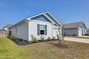 1021 Course Ln, Surf City, NC 28445 - Photo 3