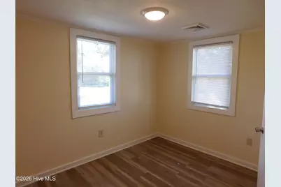 423 Bouy Street, New Bern, NC 28560 - Photo 9